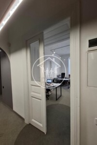 Офисное помещение на 78.3 кв.м. в Львове фото 2