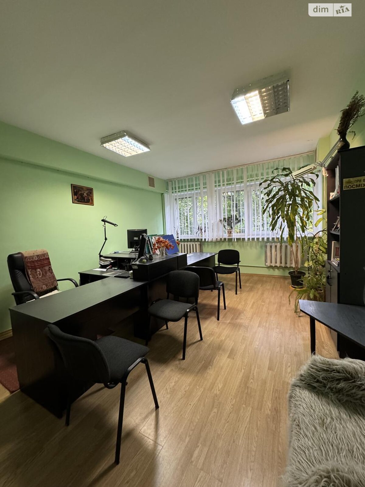 Офисное помещение на 124.2 кв.м. в Львове фото 1 Офисное помещение на 124.2 кв.м. в Львове фото 1