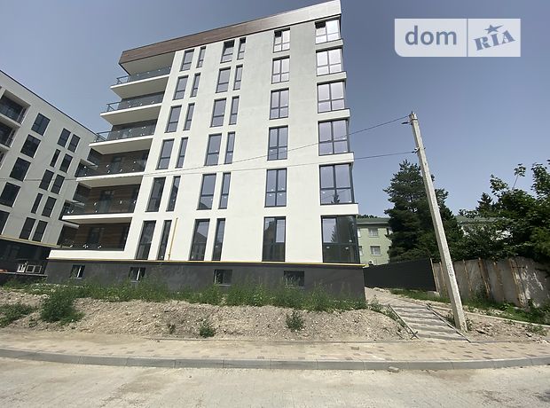 Офисное помещение на 83 кв.м. в нежилом помещении в жилом доме в Львове фото 1 Офисное помещение на 83 кв.м. в нежилом помещении в жилом доме в Львове фото 1