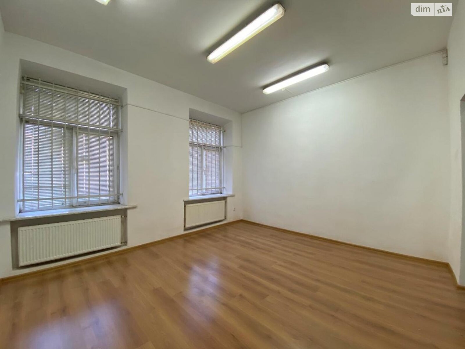 Офісне приміщення на 79.33 кв.м. в Львові фото 1 Офісне приміщення на 79.33 кв.м. в Львові фото 1