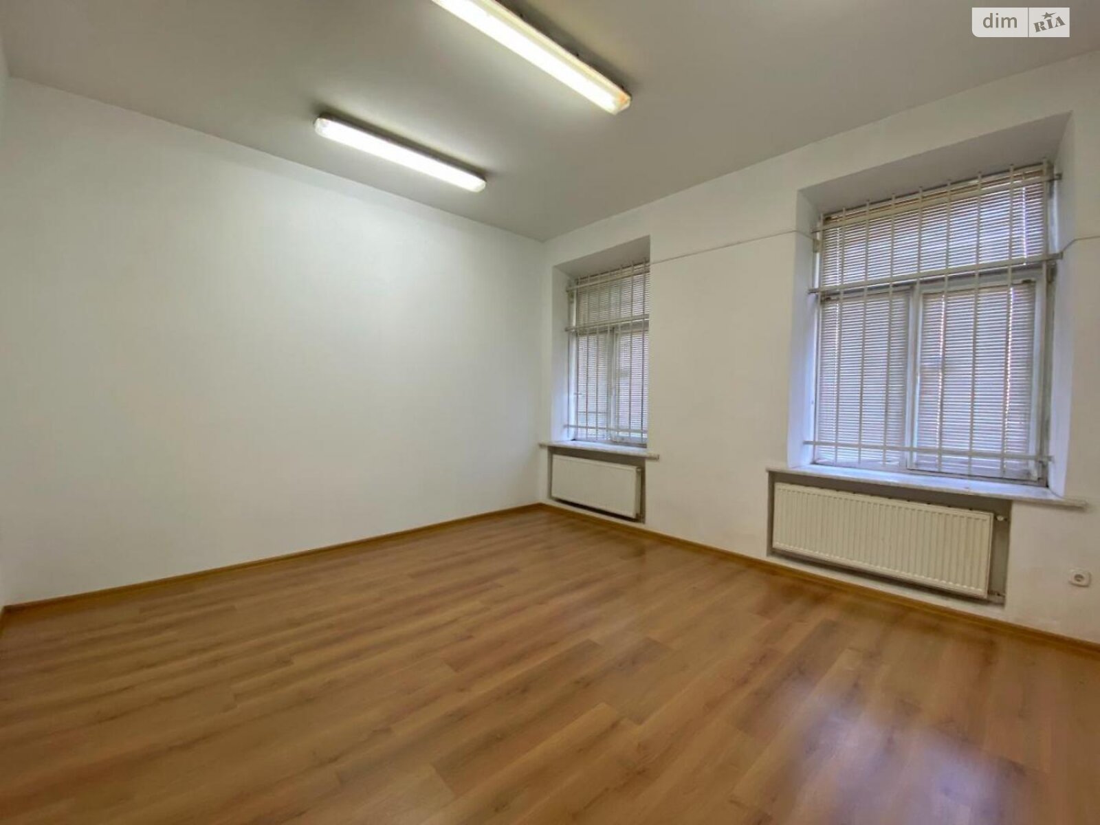 Офісне приміщення на 79.33 кв.м. в Львові фото 1 Офісне приміщення на 79.33 кв.м. в Львові фото 1