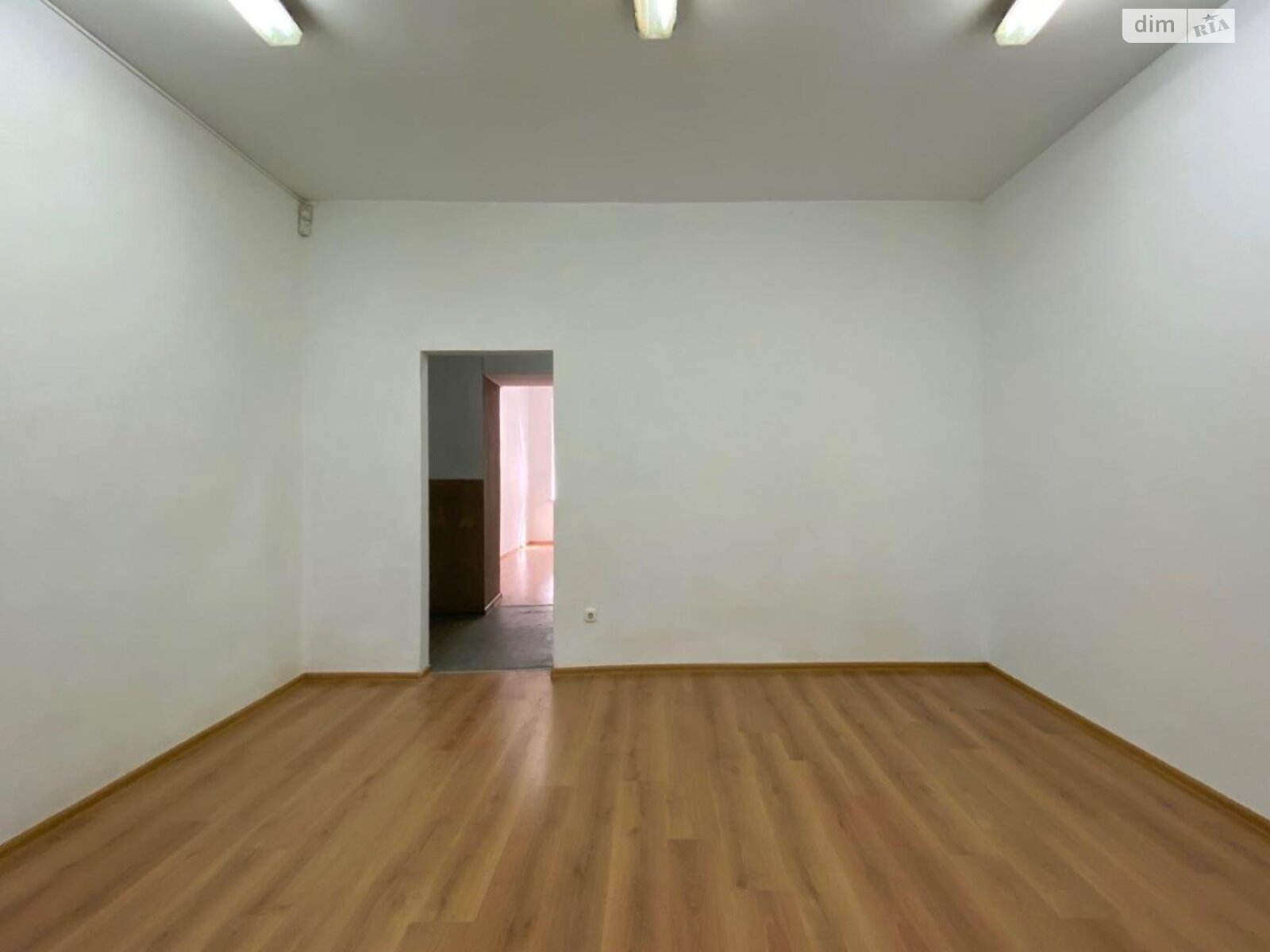 Офісне приміщення на 79.33 кв.м. в Львові фото 1 Офісне приміщення на 79.33 кв.м. в Львові фото 1