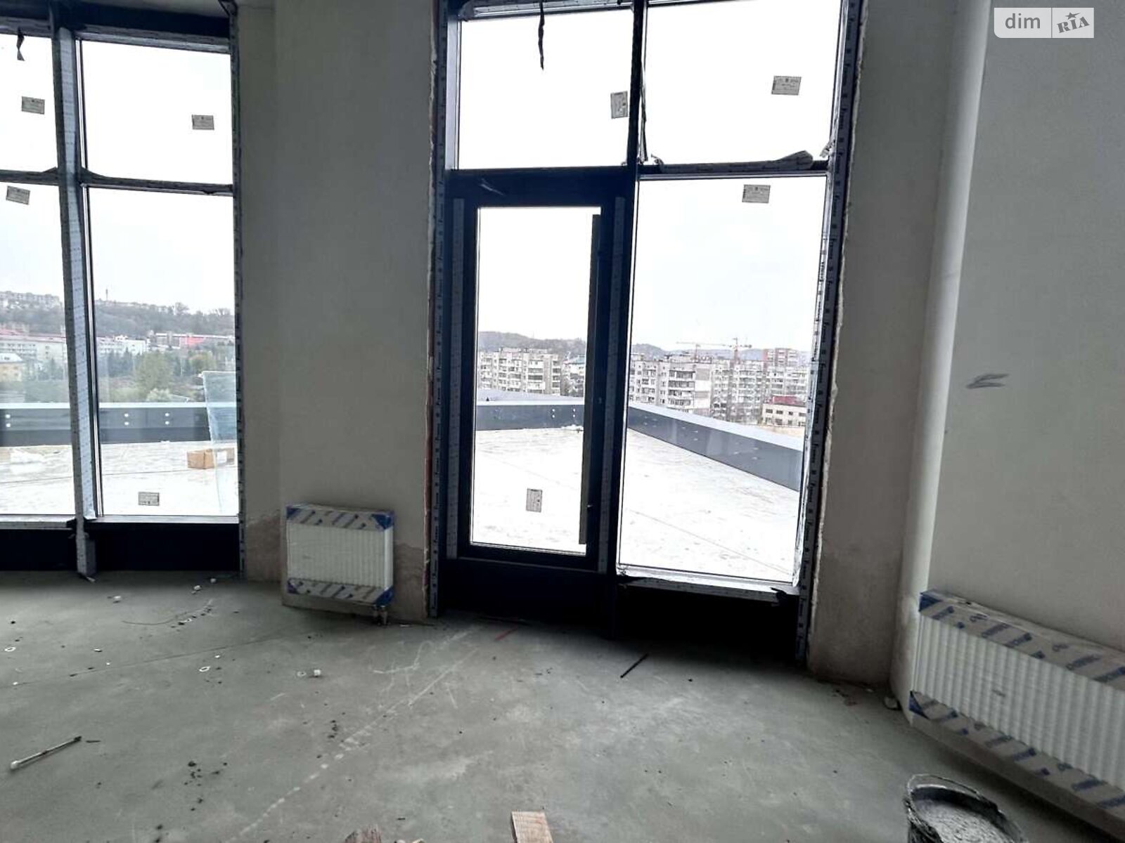 Офисное помещение на 306.4 кв.м. в Львове фото 1 Офисное помещение на 306.4 кв.м. в Львове фото 1