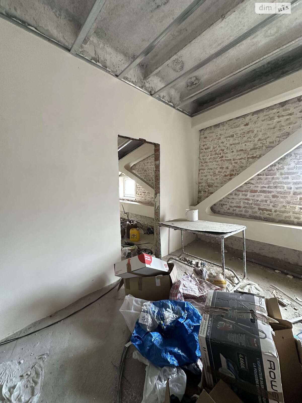 Офісне приміщення на 260 кв.м. в Львові фото 1 Офісне приміщення на 260 кв.м. в Львові фото 1