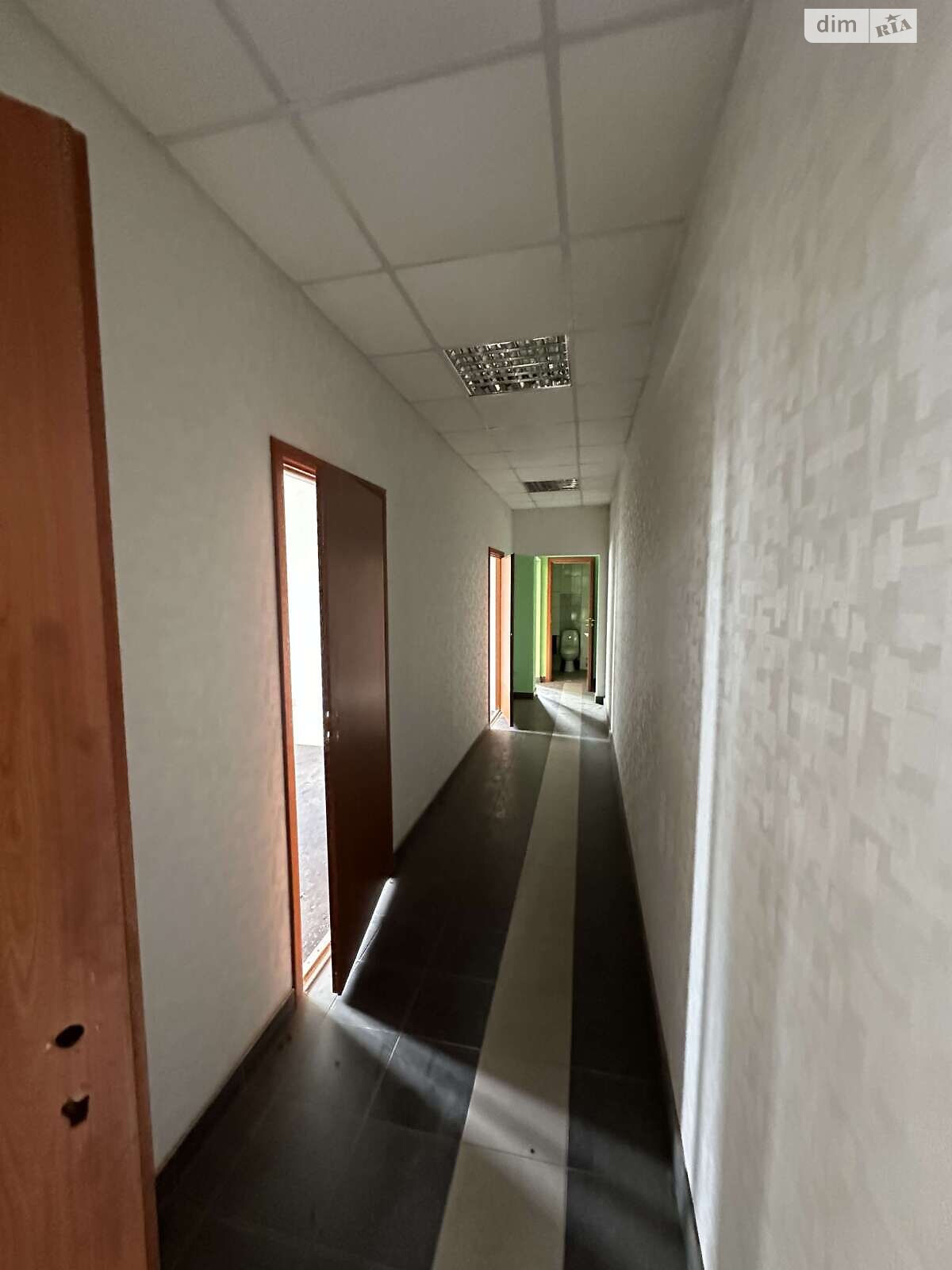 Офісне приміщення на 260 кв.м. в Львові фото 1 Офісне приміщення на 260 кв.м. в Львові фото 1