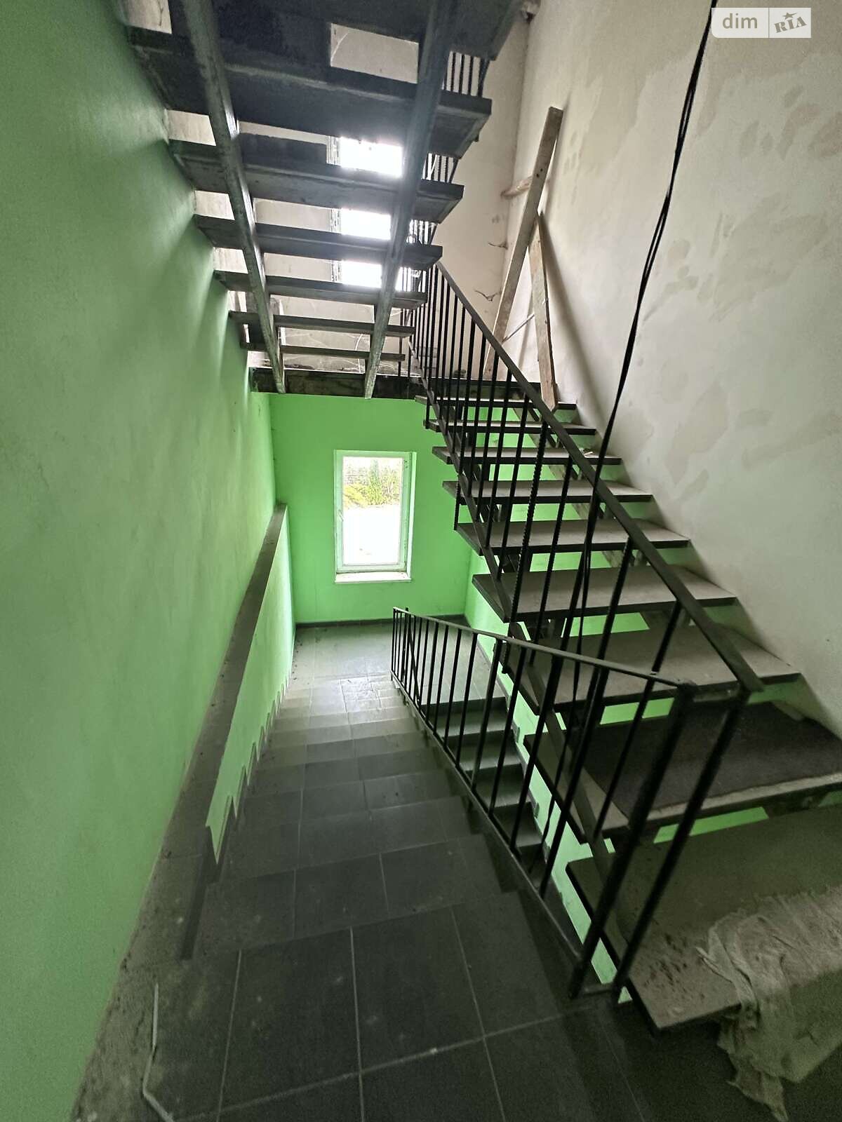 Офісне приміщення на 260 кв.м. в Львові фото 1 Офісне приміщення на 260 кв.м. в Львові фото 1