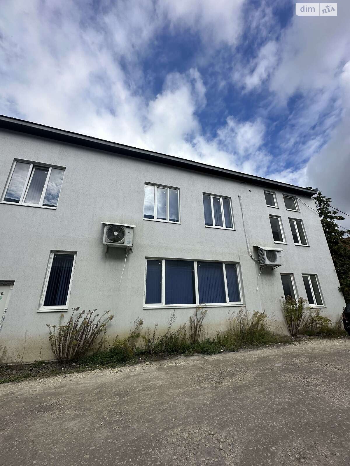 Офісне приміщення на 260 кв.м. в Львові фото 1 Офісне приміщення на 260 кв.м. в Львові фото 1