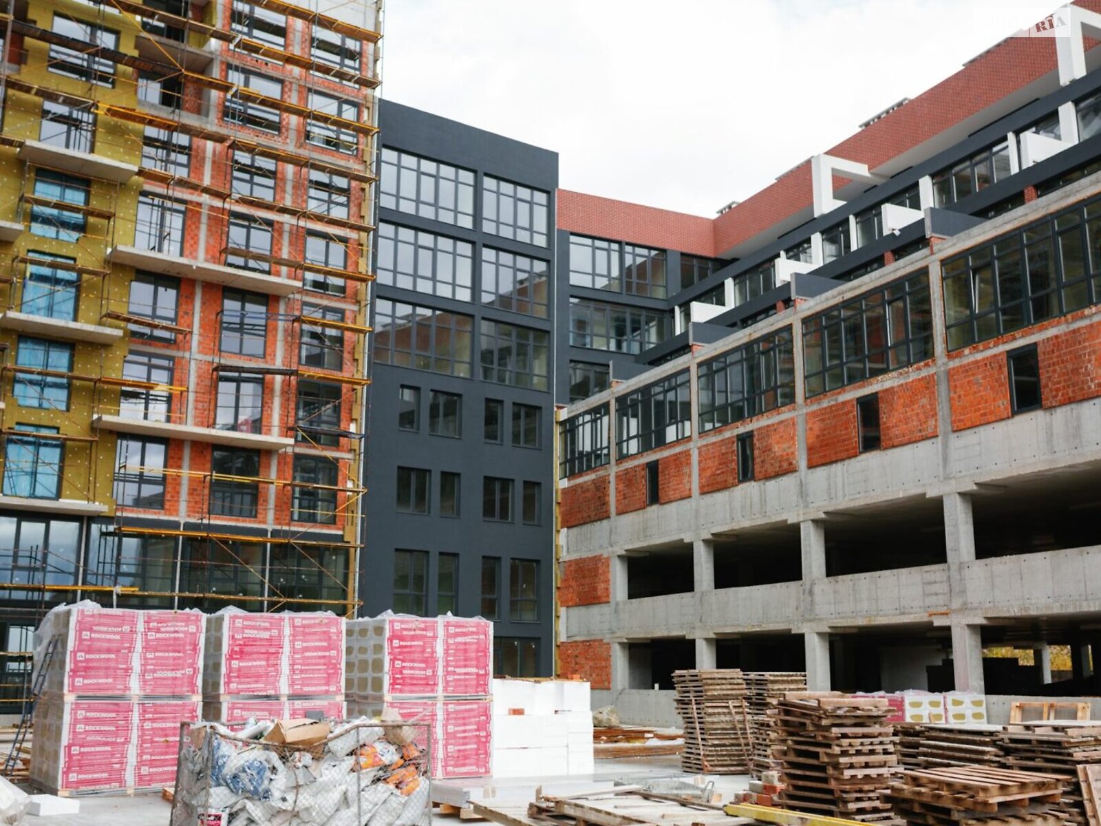 Офисное помещение на 78.68 кв.м. в Львове фото 1