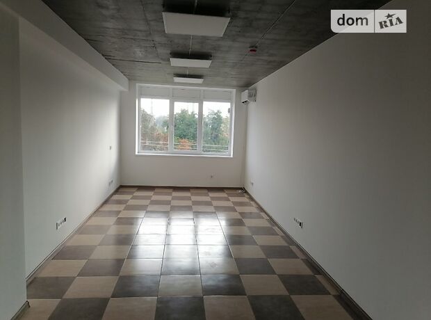 Офисное помещение на 297 кв.м. в торгово-офисном центре в Львове фото 1 Офисное помещение на 297 кв.м. в торгово-офисном центре в Львове фото 1