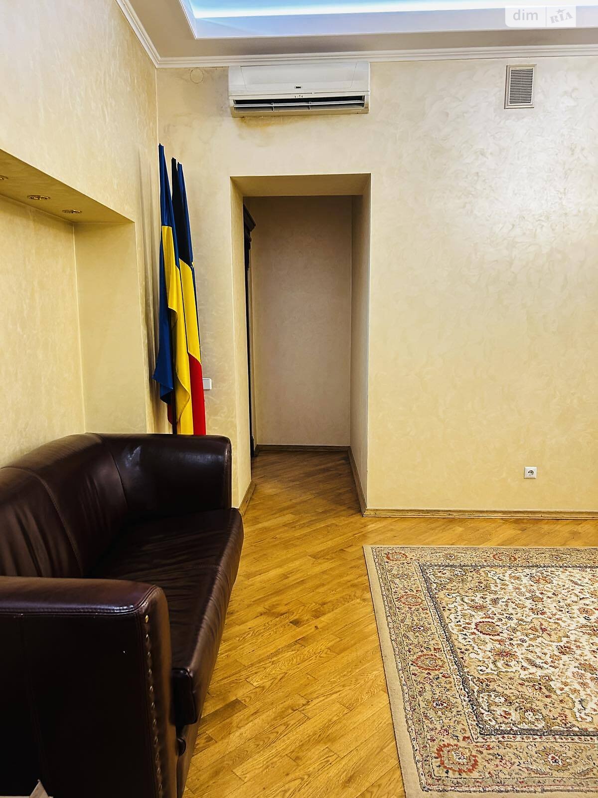 Офисное помещение на 111.6 кв.м. в Львове фото 1 Офисное помещение на 111.6 кв.м. в Львове фото 1