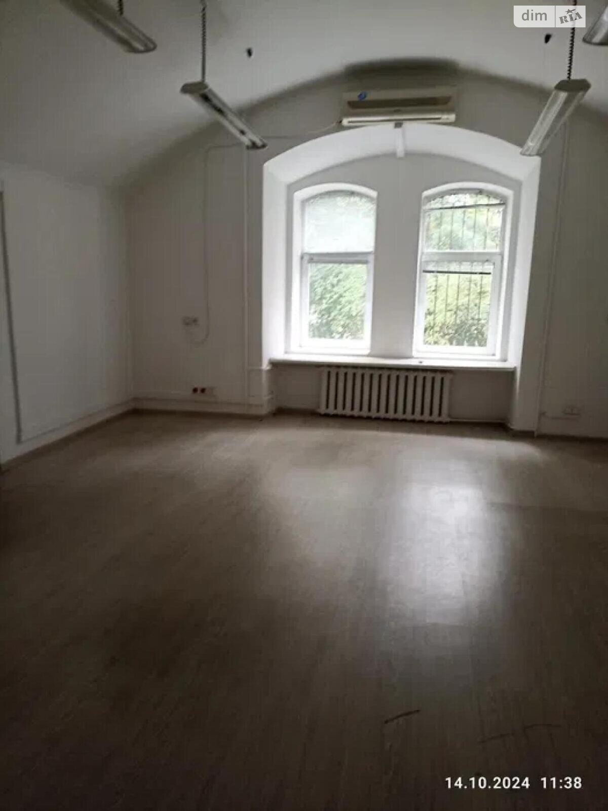 Офисное помещение на 1918 кв.м. в Львове фото 1