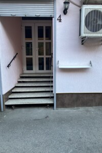 Офісне приміщення на 63 кв.м. в Мукачеві фото 2