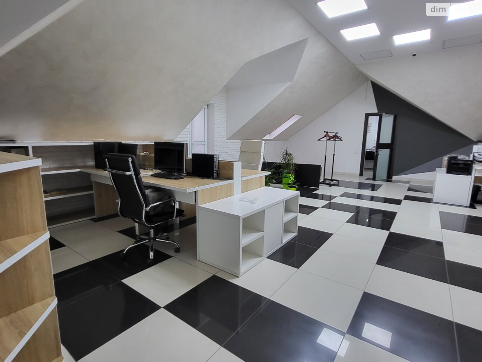 Офісне приміщення на 229.9 кв.м. в Миколаєві фото 1