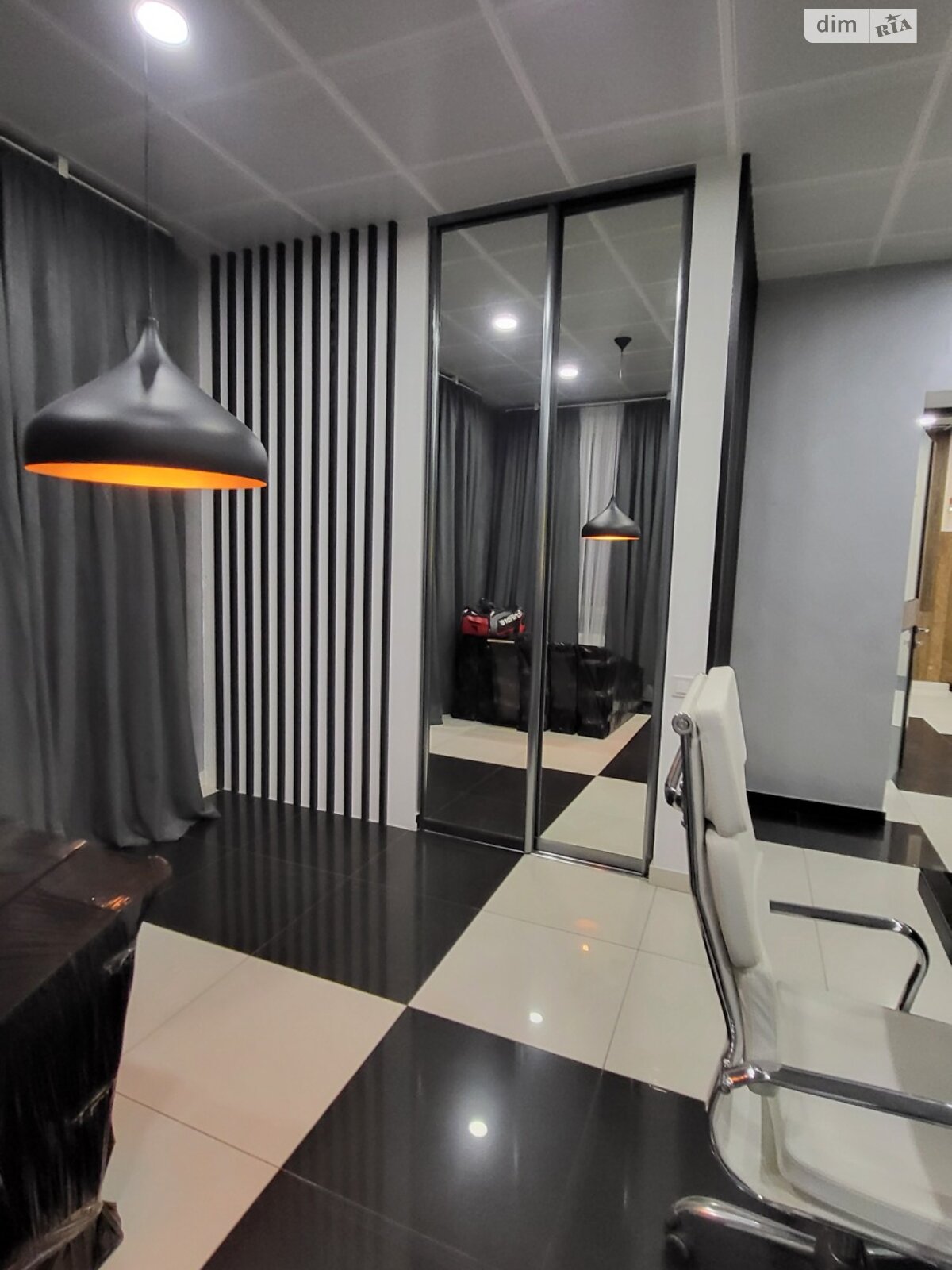 Офісне приміщення на 229.9 кв.м. в Миколаєві фото 1