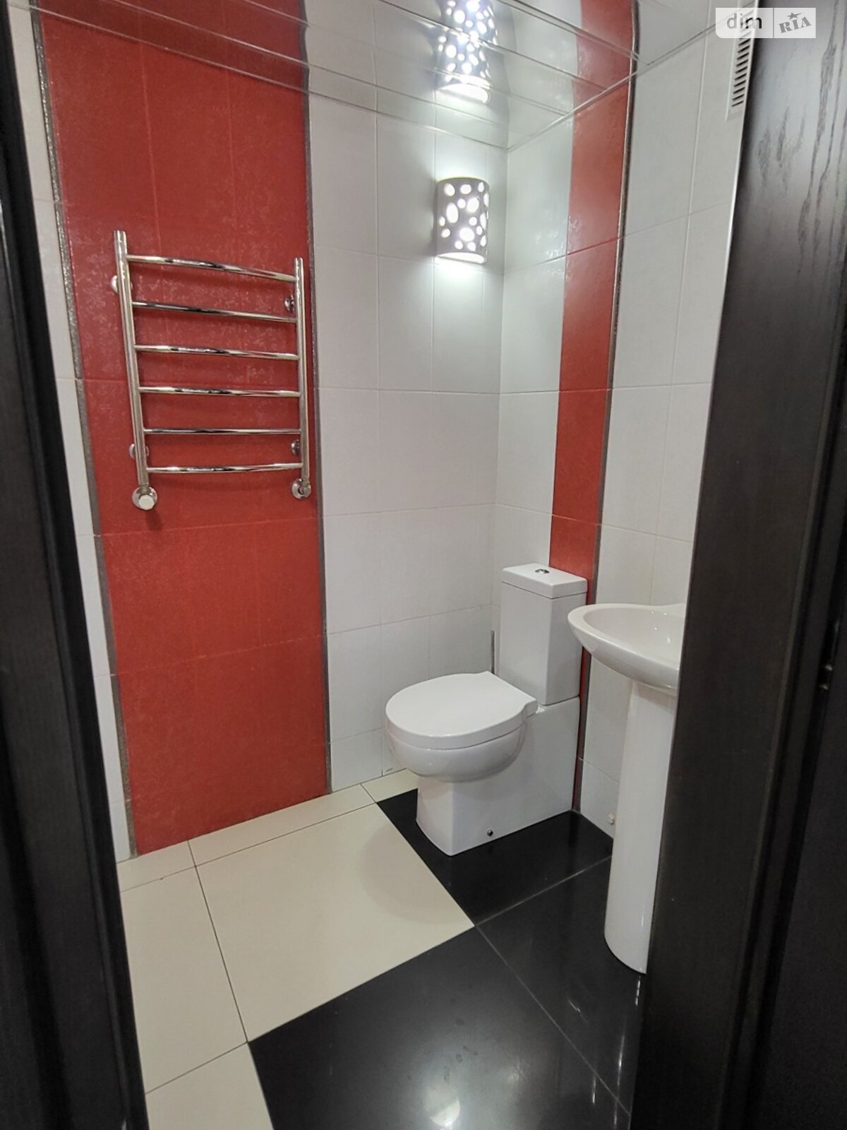 Офісне приміщення на 229.9 кв.м. в Миколаєві фото 1