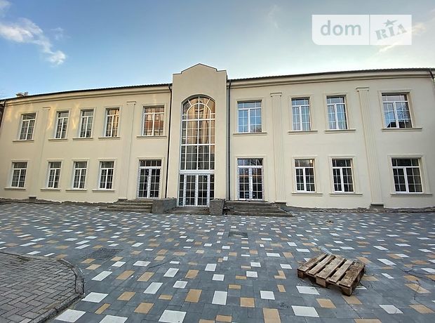 Офисное помещение на 400 кв.м. в бизнес-центре в Николаеве фото 1 Офисное помещение на 400 кв.м. в бизнес-центре в Николаеве фото 1