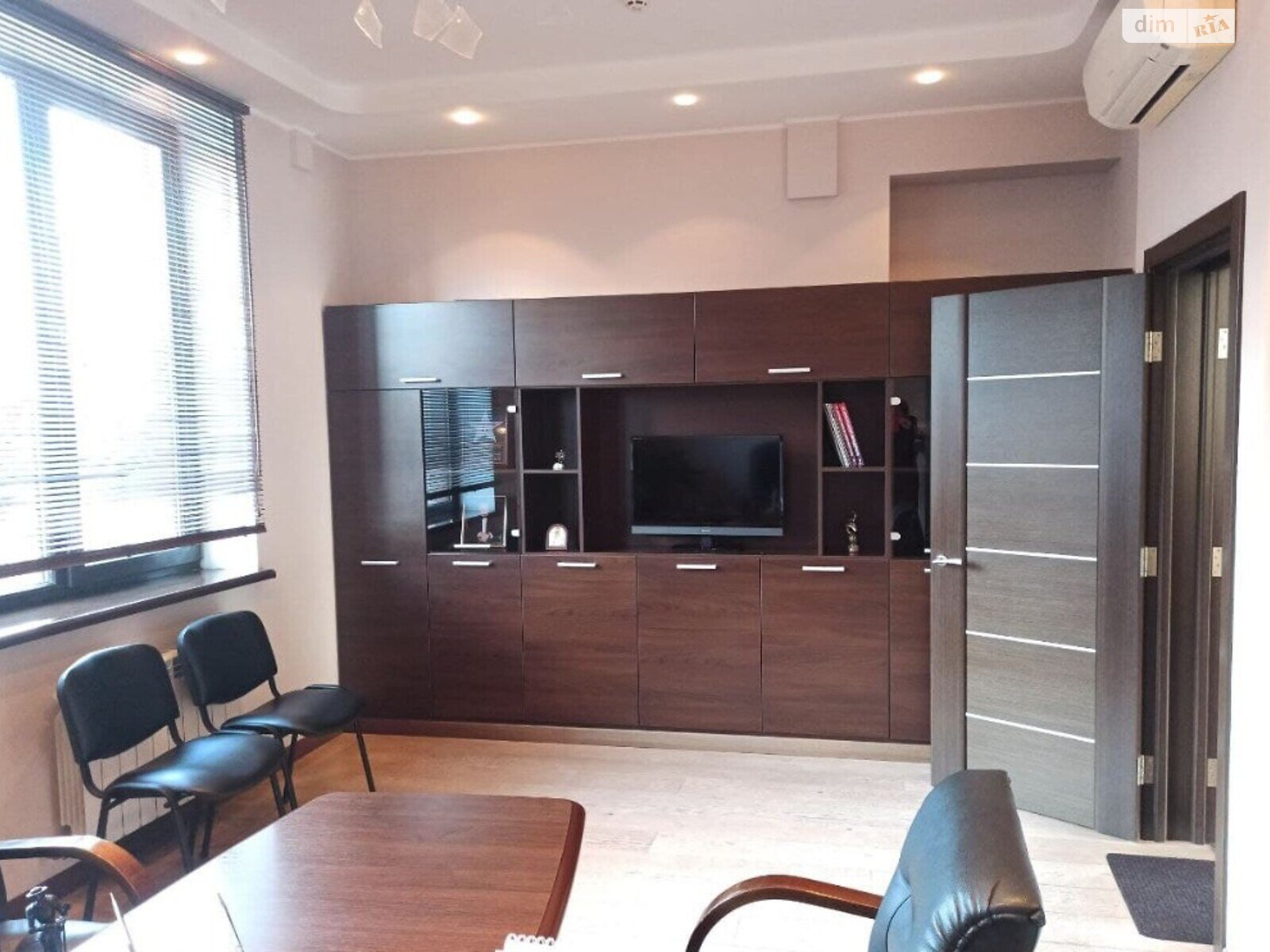 Офисное помещение на 296 кв.м. в Одессе фото 1