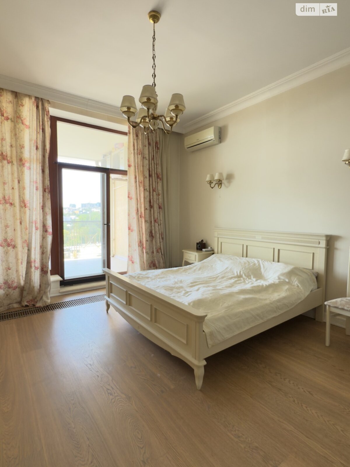 Офісне приміщення на 60.5 кв.м. в Одесі фото 1 Офісне приміщення на 60.5 кв.м. в Одесі фото 1