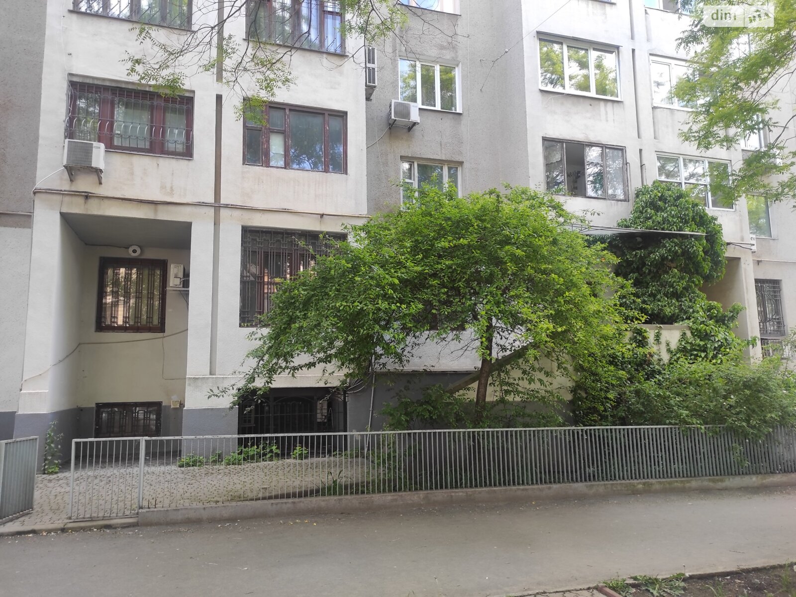 Офисное помещение на 411.8 кв.м. в Одессе фото 1 Офисное помещение на 411.8 кв.м. в Одессе фото 1