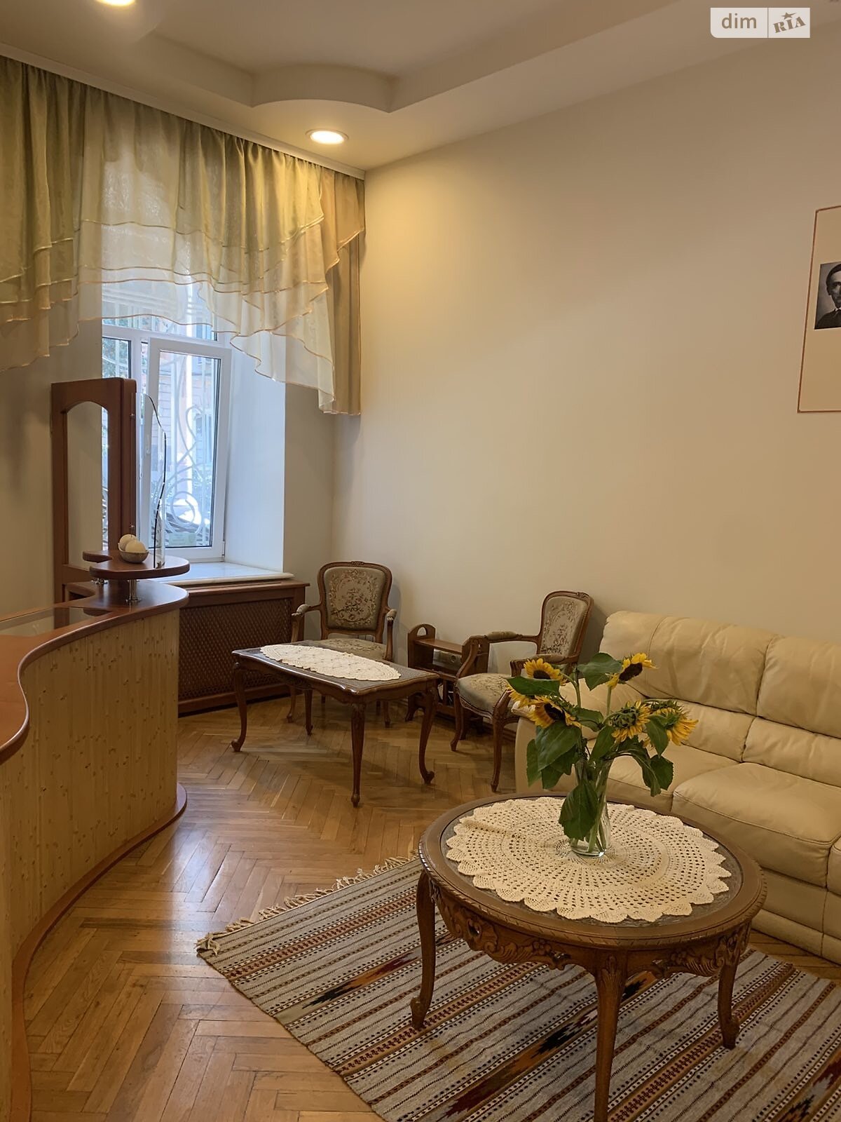 Офисное помещение на 219.9 кв.м. в Одессе фото 1 Офисное помещение на 219.9 кв.м. в Одессе фото 1