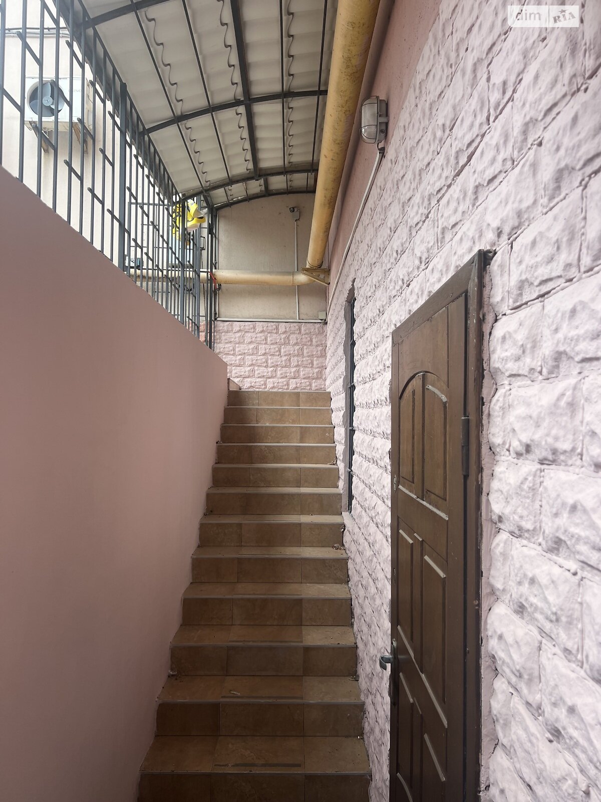 Офісне приміщення на 109 кв.м. в Одесі фото 1 Офісне приміщення на 109 кв.м. в Одесі фото 1