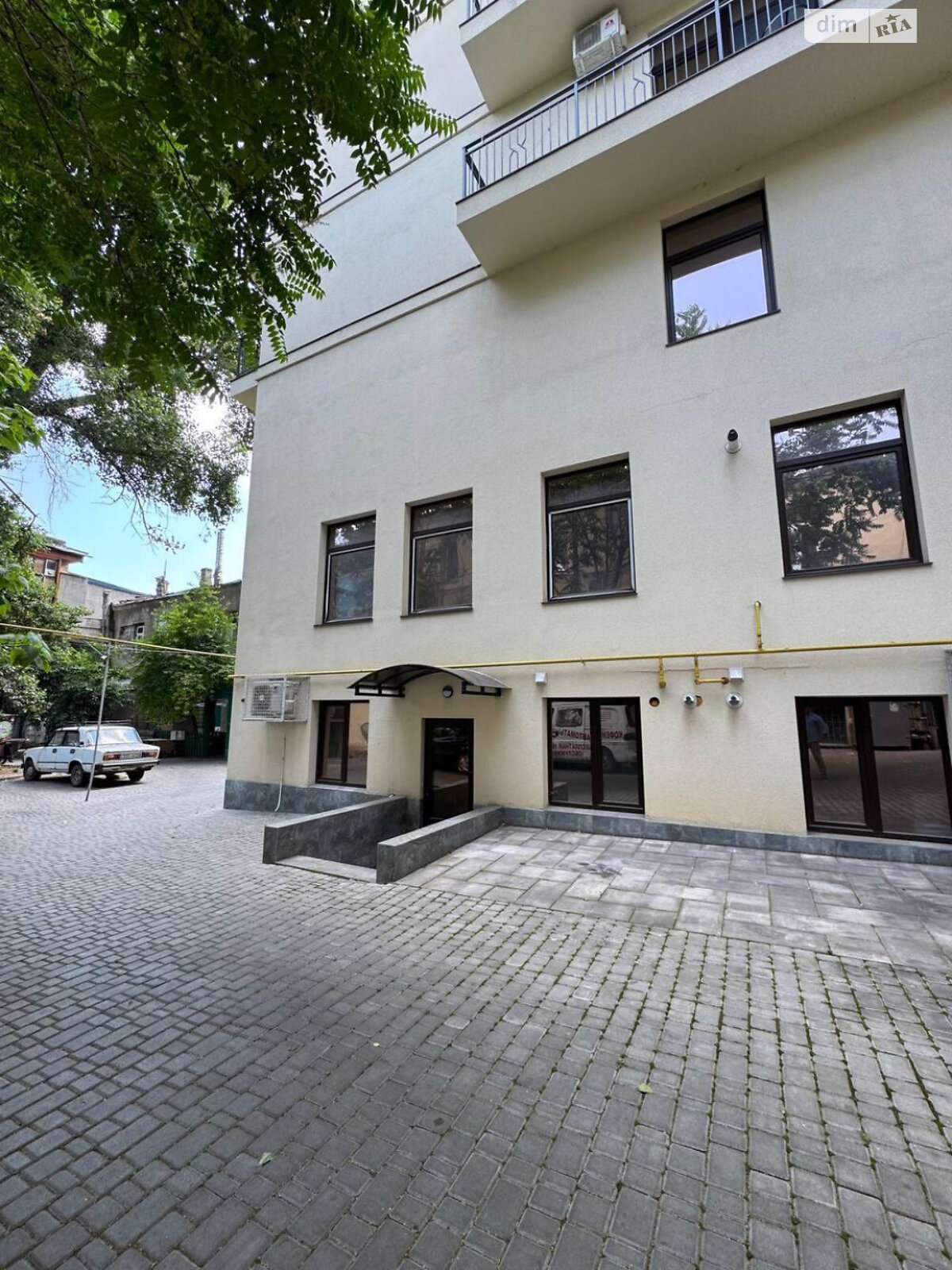 Офісне приміщення на 45 кв.м. в Одесі фото 1 Офісне приміщення на 45 кв.м. в Одесі фото 1