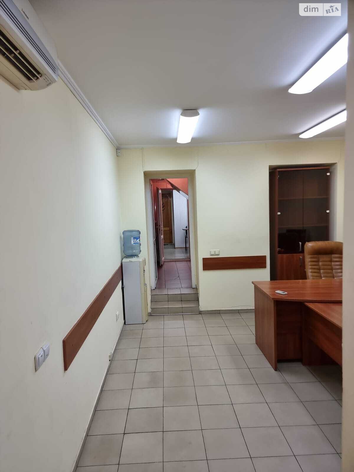 Офісне приміщення на 37 кв.м. в Одесі фото 1 Офісне приміщення на 37 кв.м. в Одесі фото 1