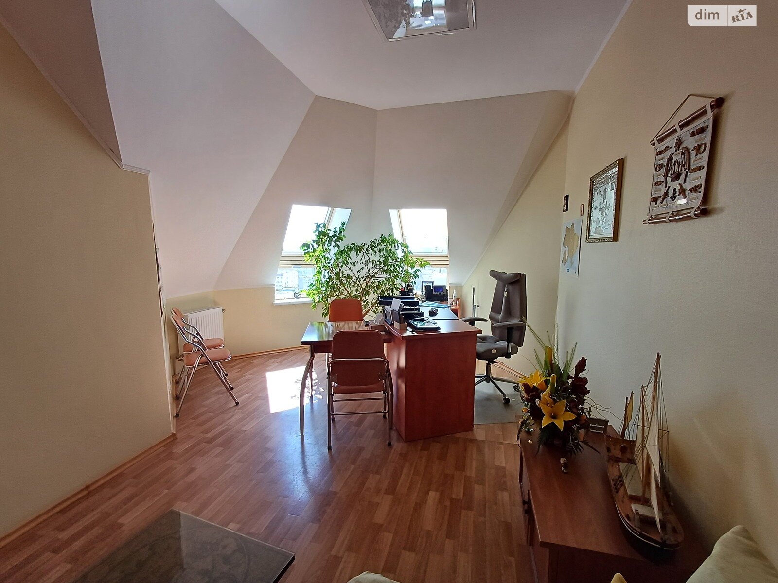 Офісне приміщення на 105 кв.м. в Одесі фото 1 Офісне приміщення на 105 кв.м. в Одесі фото 1