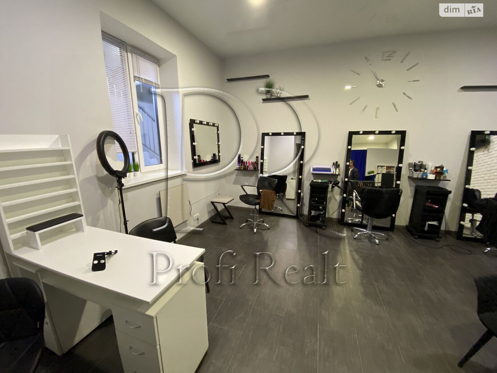 Офисное помещение на 48.6 кв.м. в Петропавловской Борщаговке фото 1 Офисное помещение на 48.6 кв.м. в Петропавловской Борщаговке фото 1