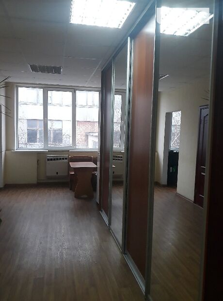 Офисное помещение на 465 кв.м. в бизнес-центре в Полтаве фото 1 Офисное помещение на 465 кв.м. в бизнес-центре в Полтаве фото 1
