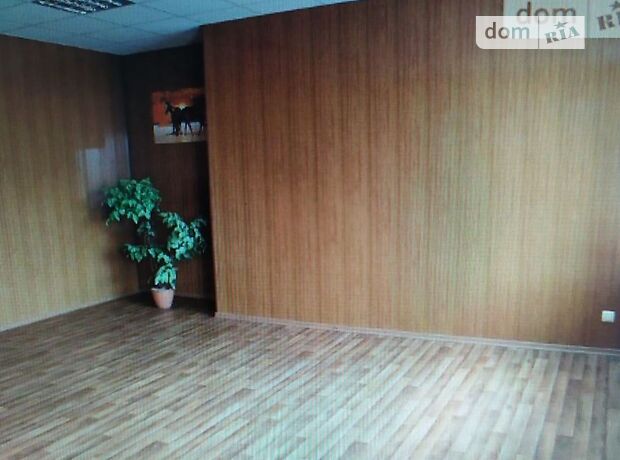 Офисное помещение на 460 кв.м. в административном здании в Полтаве фото 1 Офисное помещение на 460 кв.м. в административном здании в Полтаве фото 1
