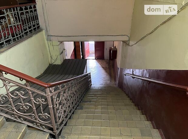 Офисное помещение на 92 кв.м. в административном здании в Полтаве фото 1 Офисное помещение на 92 кв.м. в административном здании в Полтаве фото 1