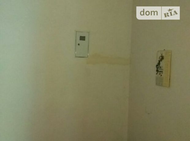 Офісне приміщення на 48 кв.м. в нежиловому приміщені в житловому будинку в Рівному фото 1 Офісне приміщення на 48 кв.м. в нежиловому приміщені в житловому будинку в Рівному фото 1