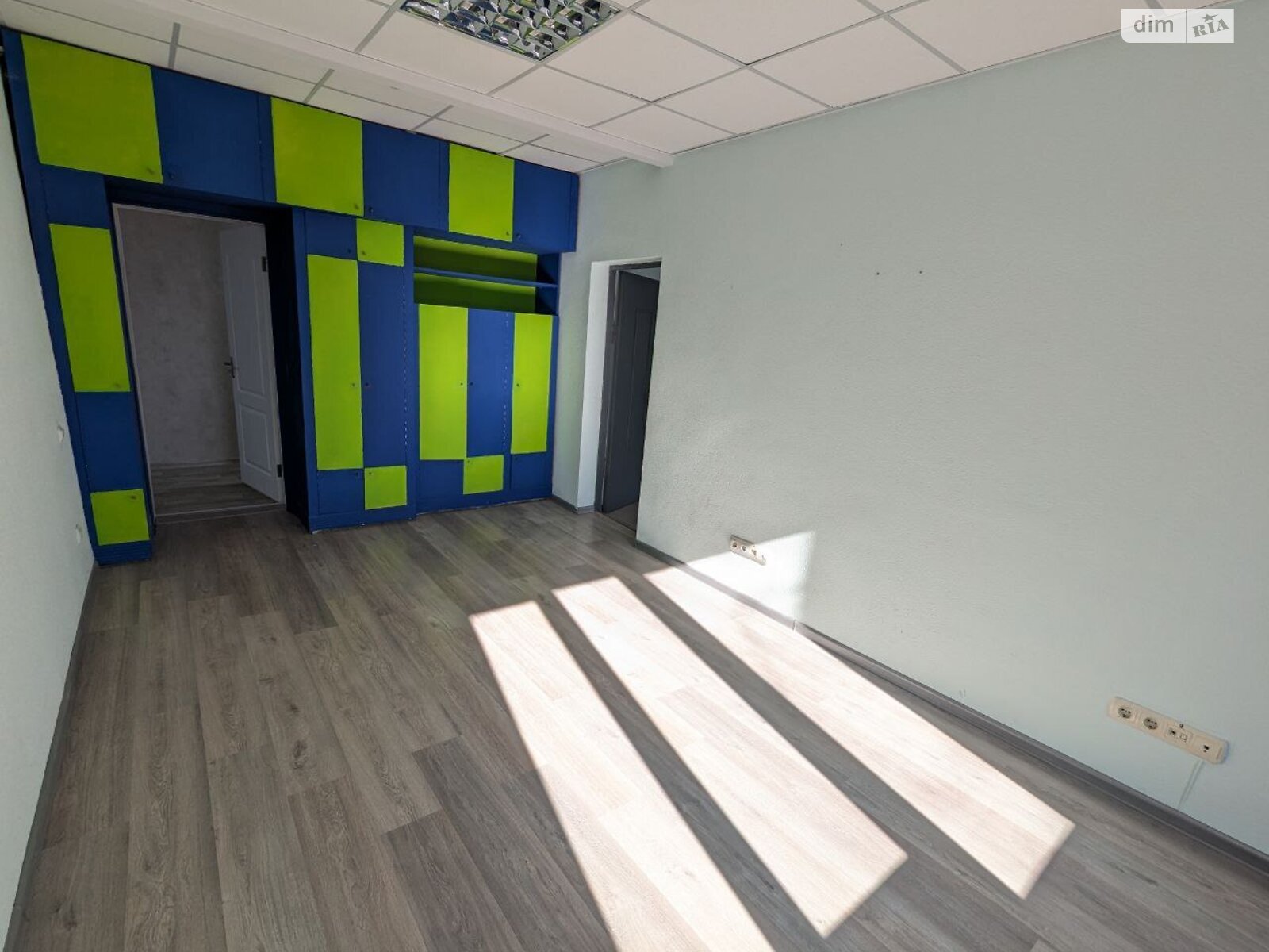 Офісне приміщення на 244 кв.м. в Рівному фото 1 Офісне приміщення на 244 кв.м. в Рівному фото 1