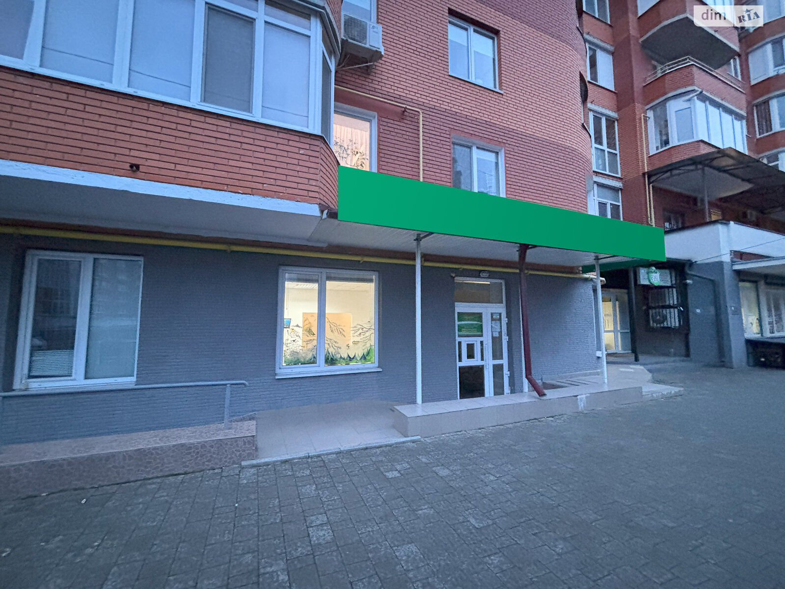 Офісне приміщення на 78 кв.м. в Тернополі фото 1 Офісне приміщення на 78 кв.м. в Тернополі фото 1