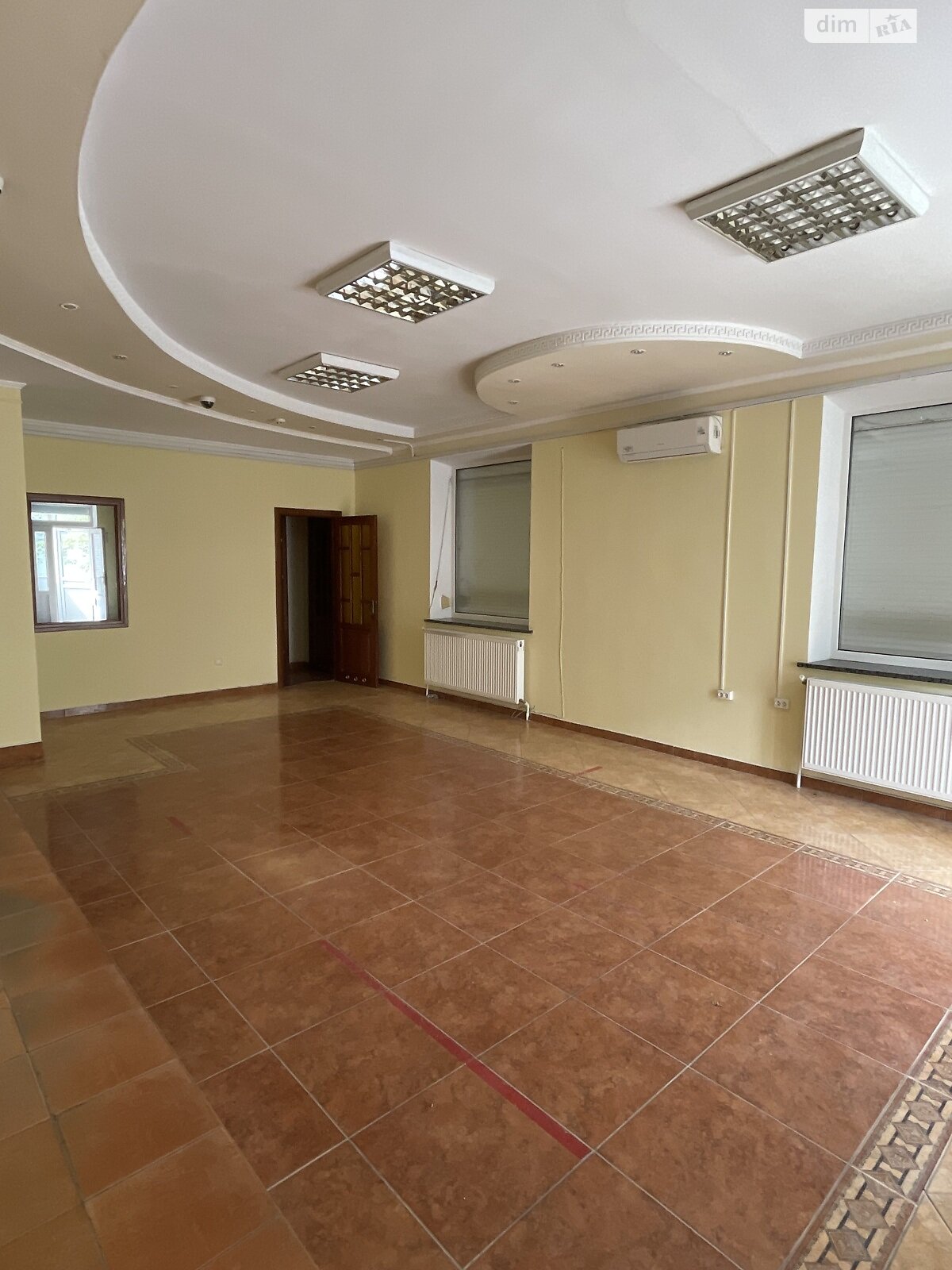 Офісне приміщення на 167.8 кв.м. в Тернополі фото 1 Офісне приміщення на 167.8 кв.м. в Тернополі фото 1