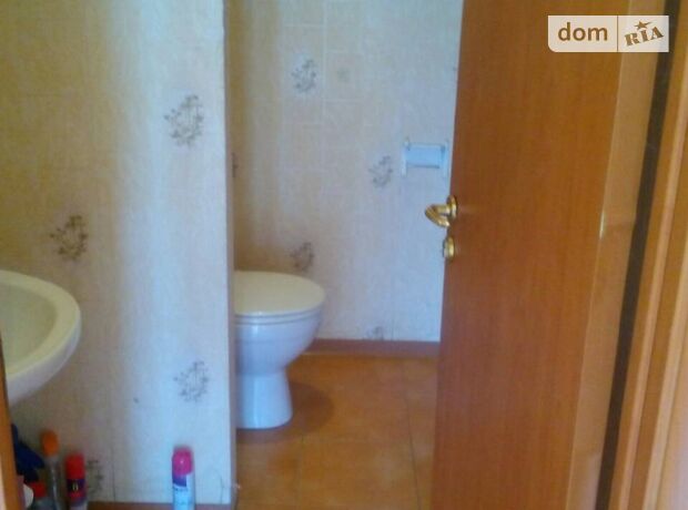 Офисное помещение на 45 кв.м. в нежилом помещении в жилом доме в Тернополе фото 1 Офисное помещение на 45 кв.м. в нежилом помещении в жилом доме в Тернополе фото 1