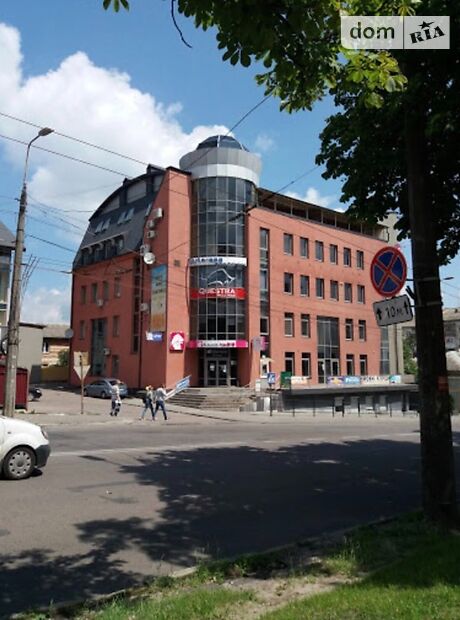 Офисное помещение на 19 кв.м. в бизнес-центре в Тернополе фото 1 Офисное помещение на 19 кв.м. в бизнес-центре в Тернополе фото 1