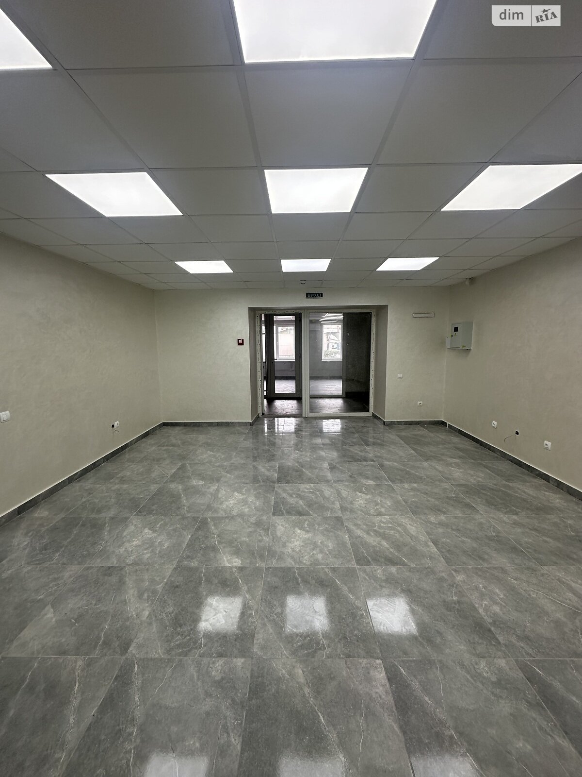 Офісне приміщення на 34.8 кв.м. в Тернополі фото 1 Офісне приміщення на 34.8 кв.м. в Тернополі фото 1