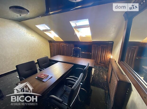 Офисное помещение на 26 кв.м. в административном здании в Тернополе фото 1 Офисное помещение на 26 кв.м. в административном здании в Тернополе фото 1