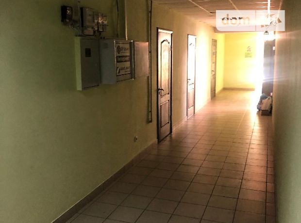 Офісне приміщення на 22 кв.м. в торгово-офісному центрі в Тернополі фото 1 Офісне приміщення на 22 кв.м. в торгово-офісному центрі в Тернополі фото 1
