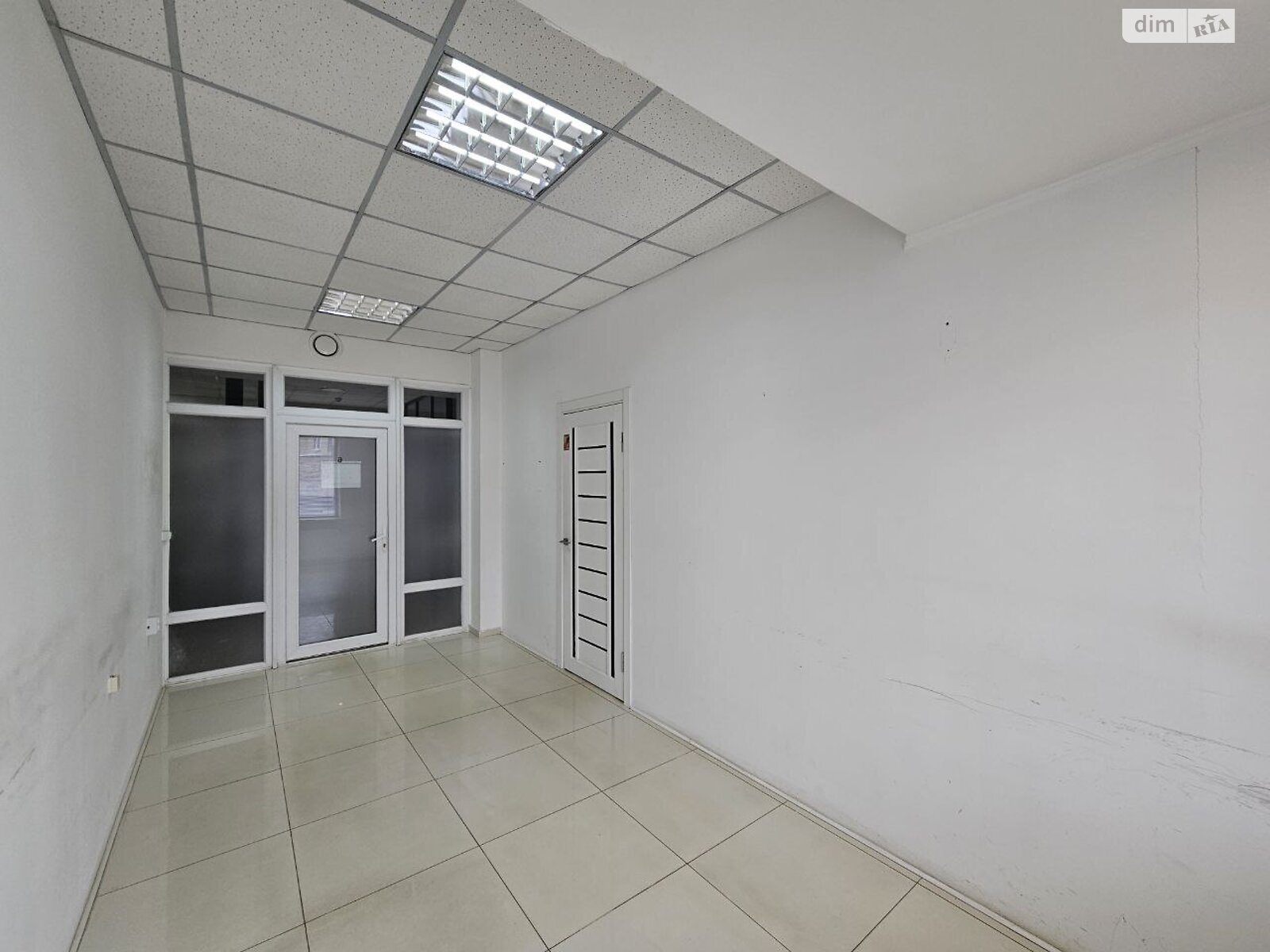 Офисное помещение на 420 кв.м. в Тернополе фото 1
