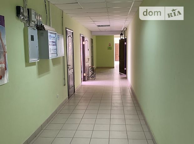 Офисное помещение на 22 кв.м. в бизнес-центре в Тернополе фото 1 Офисное помещение на 22 кв.м. в бизнес-центре в Тернополе фото 1