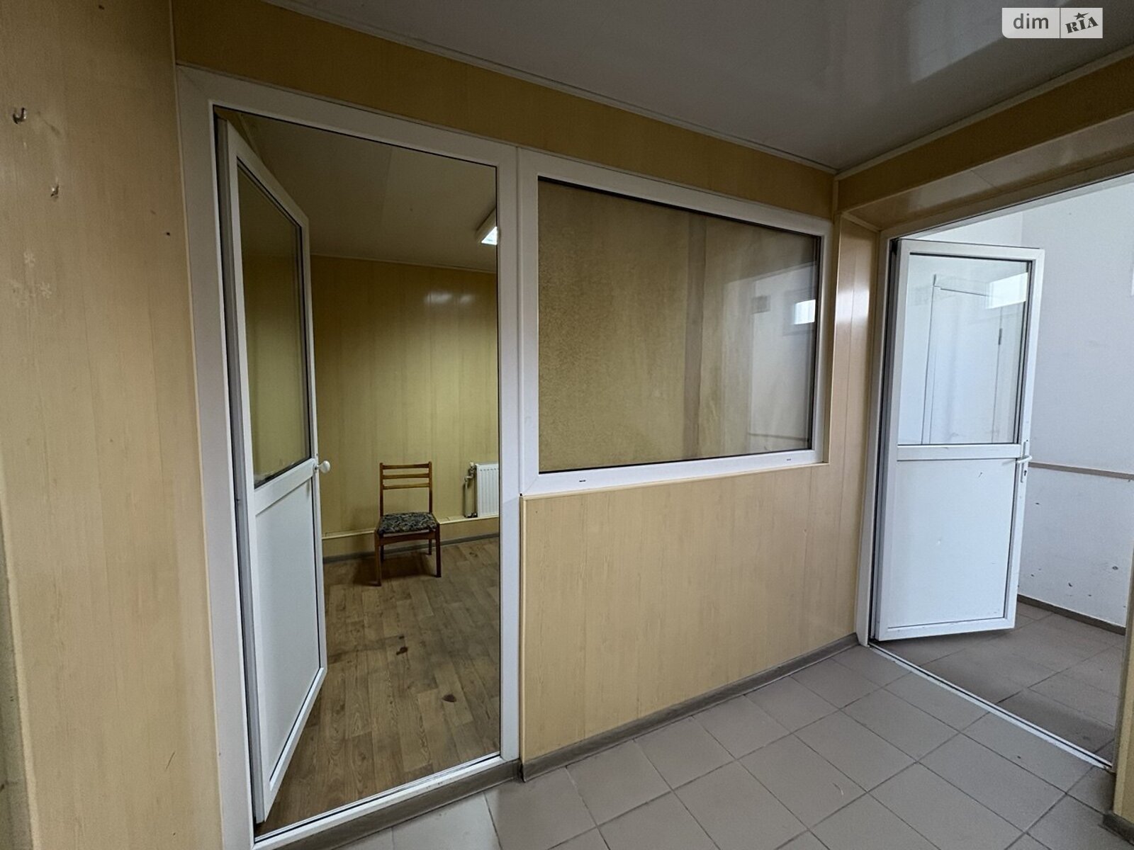 Офисное помещение на 188.8 кв.м. в Тернополе фото 1 Офисное помещение на 188.8 кв.м. в Тернополе фото 1