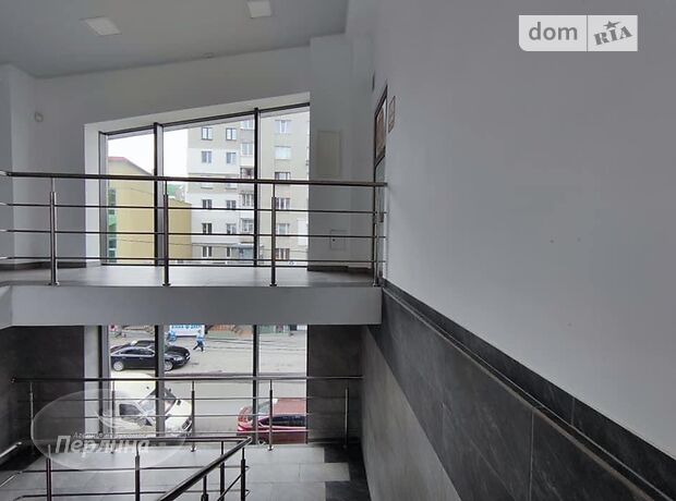 Офисное помещение на 108 кв.м. в бизнес-центре в Тернополе фото 1 Офисное помещение на 108 кв.м. в бизнес-центре в Тернополе фото 1