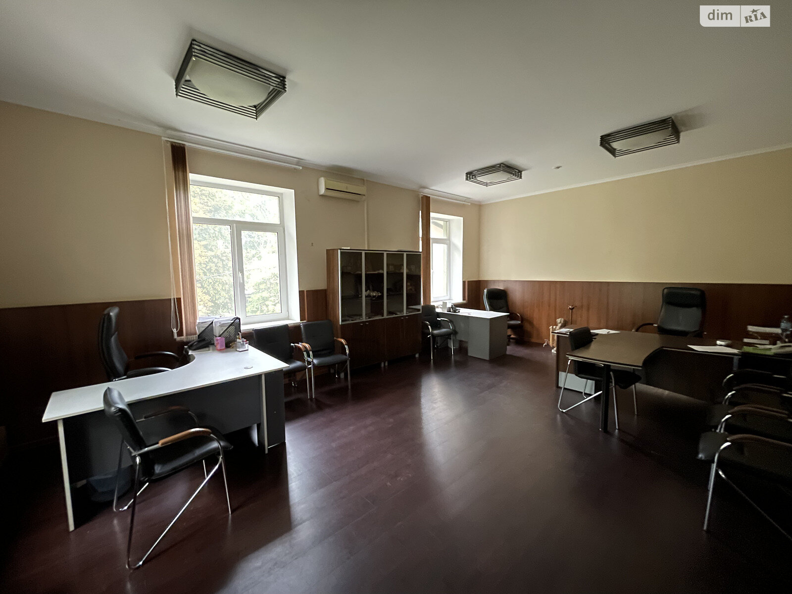 Офисное помещение на 520 кв.м. в Требухове фото 1 Офисное помещение на 520 кв.м. в Требухове фото 1