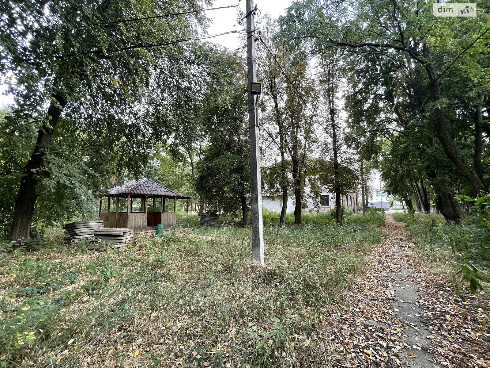 Офисное помещение на 520 кв.м. в Требухове фото 1 Офисное помещение на 520 кв.м. в Требухове фото 1