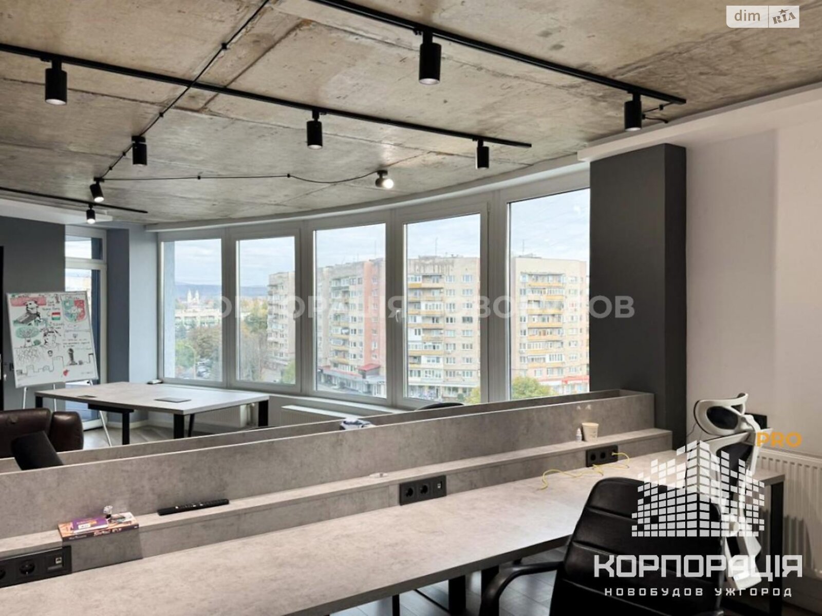 Офисное помещение на 130.7 кв.м. в Ужгороде фото 1 Офисное помещение на 130.7 кв.м. в Ужгороде фото 1