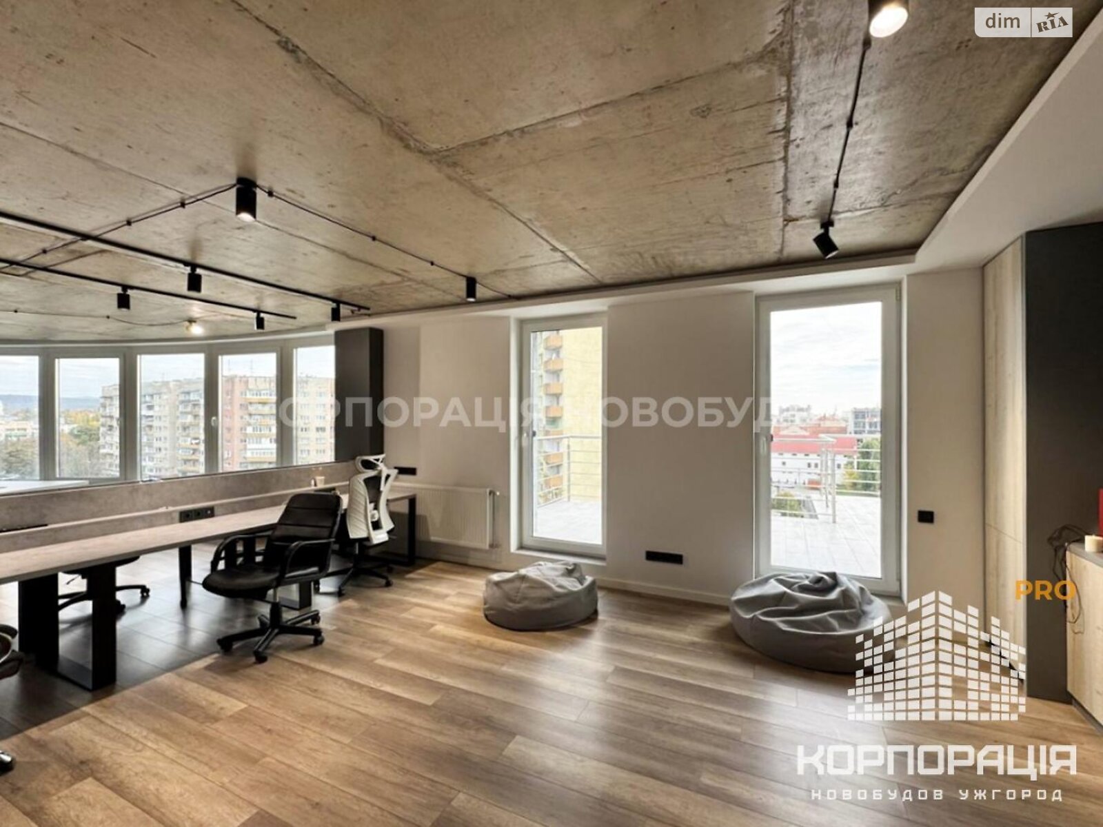 Офисное помещение на 130.7 кв.м. в Ужгороде фото 1 Офисное помещение на 130.7 кв.м. в Ужгороде фото 1