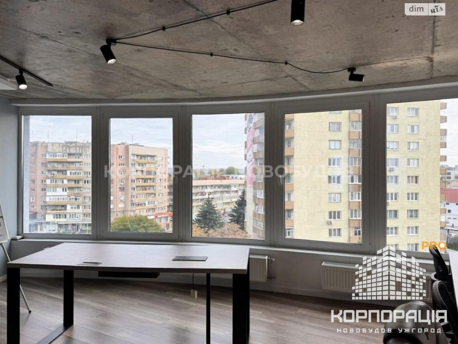 Офисное помещение на 130.7 кв.м. в Ужгороде фото 1 Офисное помещение на 130.7 кв.м. в Ужгороде фото 1